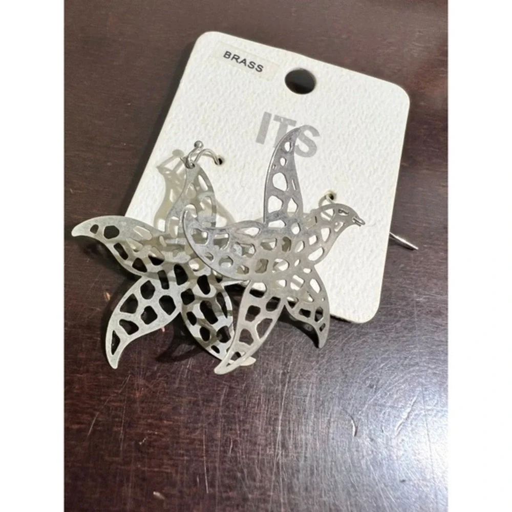 Starfish Earrings Cutout Silver Tone Statement‎ Earrings Beachy Jewelry